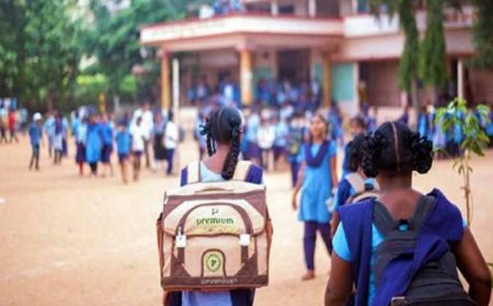 10ம் வகுப்பு தேர்ச்சி பெறாமலே பிளஸ் 2 படிக்கும் மாணவன்:பள்ளி நிர்வாகம் அலட்சியம்-கல்வித்துறை அதிகாரிகள் விசாரணை?