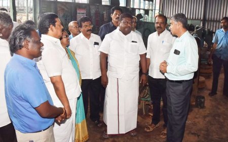 கனமழையால் 4 மாவட்ட பேருந்து பணிமனைகளில் ரூ.10 கோடி  சேதம்
