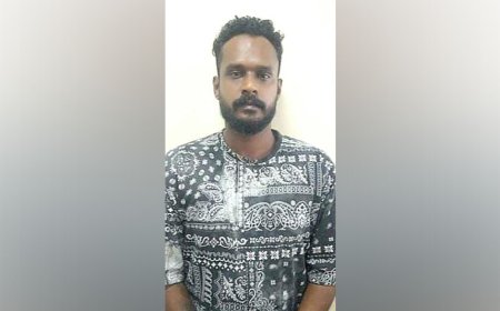 இளம்பெண்ணின் புகைப்படத்தை சமூக வலைதளத்தில் வெளியிட்ட பட்டதாரி கைது