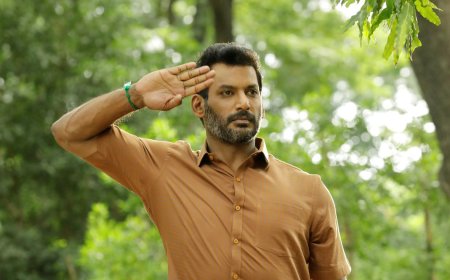 அரசியல் பிரவேசமா? முற்றுப்புள்ளி வைத்த நடிகர் விஷால்