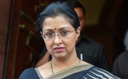 ரத்தத்தின் ரத்தமான நடிகை கவுதமி.. எடப்பாடி பழனிசாமி முன்னிலையில் அதிமுகவில் ஐக்கியம்.. இதுதான் காரணமா?