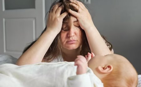 பிரசவத்துக்குப் பிறகான மனச்சோர்வு (Postpartum Depression) - எதிர்கொள்வது எப்படி?