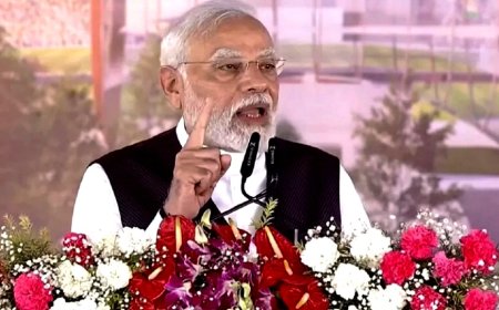 ஏழைகளுக்காக அல்ல, ஒரு குடும்பத்தின் நலனுக்காகவே I.N.D.I.A கூட்டணி உழைக்கிறது - பிரதமர் மோடி குற்றச்சாட்டு