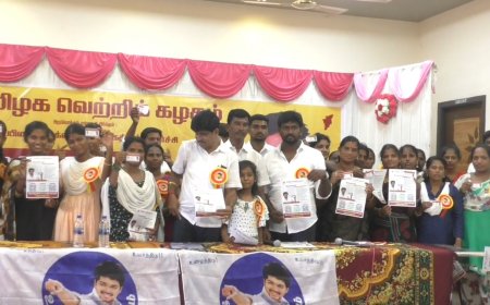 உறுப்பினர் சேர்க்கையில் தீவிரம்... மக்களைத் தேடிச் செல்லும் தவெக நிர்வாகிகள்!