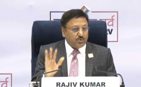 தேர்தல் பிரசாரத்தில் மத ரீதியிலோ, தனிப்பட்ட முறையிலோ விமர்சிக்க கூடாது... தேர்தல் ஆணையம் எச்சரிக்கை