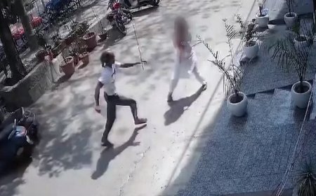 தலைநகரில் அதிர்ச்சி சம்பவம்... கிண்டல் செய்த பெண்ணை கத்தியால் குத்திய இளைஞர்...