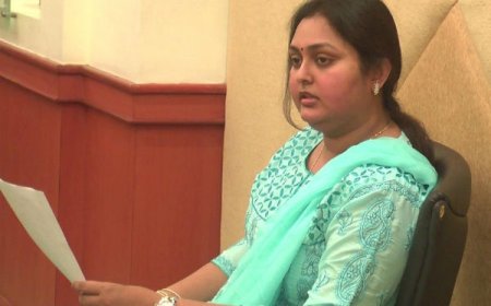 காங்கிரஸ் கட்சியில் போட்டியிட ஆட்களே இல்லை... கமல்ஹாசன் சாயம் வெளுத்துவிட்டது – விந்தியா காட்டம்...