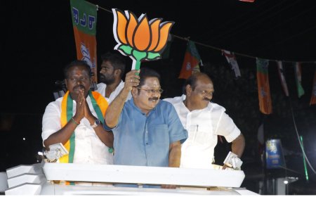 தமிழ்நாட்டில் திமுகவுக்குத்தான் எதிர்ப்பலை... மோடிக்கு ஆதரவு அலைதான்! - டிடிவி தினகரன் பளிச்