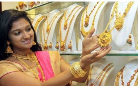 உயரே பறக்கும் தங்கம்.. அம்மாடியோவ்.. ஒரு சவரன் தங்கம் ரூ.55,000 ஐ எட்டியது