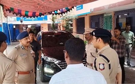 சென்னையில் எவை எல்லாம் பதற்றமானவை.. வாக்குச்சாவடிகளில் சென்னை காவல் ஆணையர் ஆய்வு