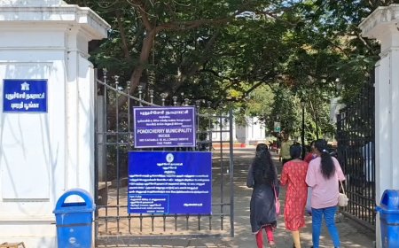 புதுச்சேரி போறீங்களா? போட்டோஷூட்டுக்கு ரூ.500 கட்டணம்... அதிர்ச்சியான சுற்றுலா பயணிகள்