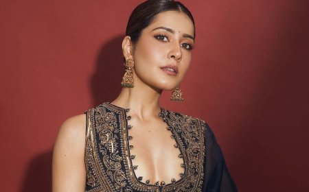 ராஷி கண்ணாவின் க்யூட் & ஹாட் புகைப்படங்கள்