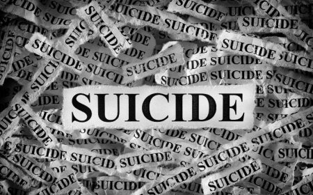 கல்லூரி மாணவி தூக்கிட்டுத் தற்கொலை - திருத்தணி சோகம்