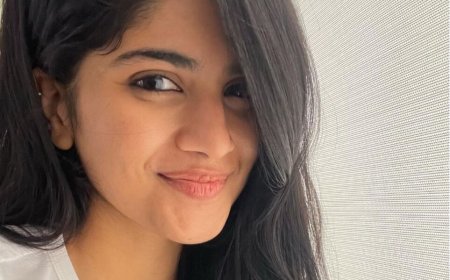 அழகை அள்ளித் தெளிக்கும் மேகா ஆகாஷின் புகைப்படங்கள்