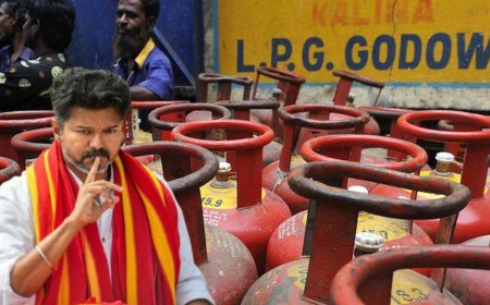 சிலிண்டர் விலை ஏற்றம்.. தேர்தல் வந்தால் தான் கரிசனம் வருமா? விஜய் கேள்வி