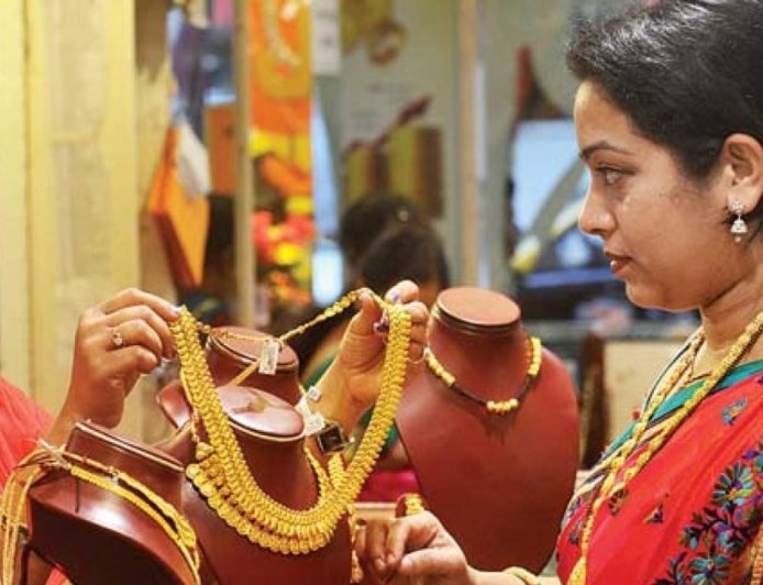 ஜெட் வேகத்தில் தங்கம் விலை : சவரனுக்கு ரூ. 640 உயர்வு 