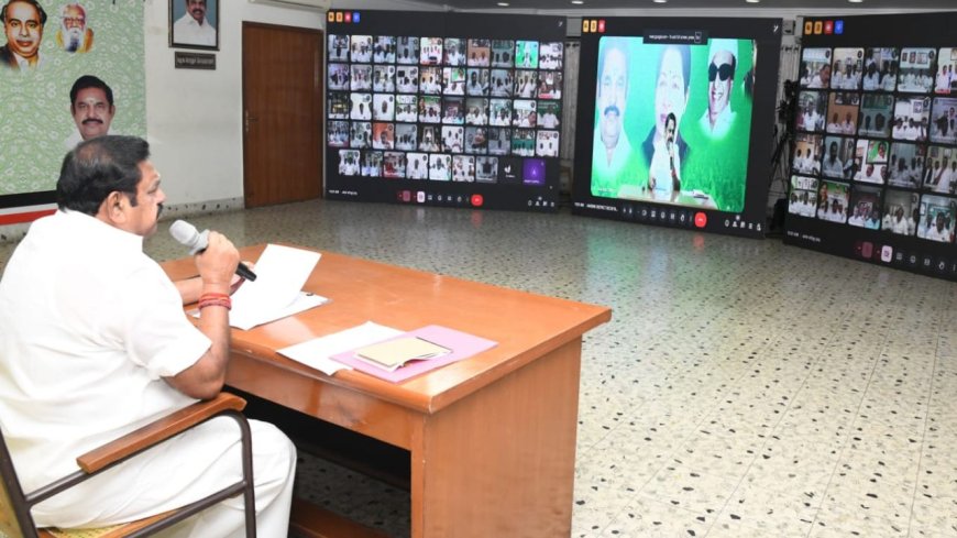 ’’ஜனவரி மாதத்திற்கு மெகா கூட்டணி இறுதி செய்யப்படும்’’ -    மாவட்டச் செயலாளர்களுக்கு எடப்பாடி உத்தரவாதம்