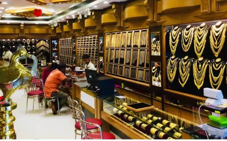 நகைப்பிரியர்களுக்கு ஷாக் நியூஸ் : தங்கம் சவரன் ரூ 1 லட்சத்தை தாண்டியது  