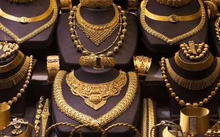 ஜெட் வேகத்தில் தங்கம், வெள்ளி: சவரன் ரூ 800 உயர்வு: நகைப்பிரியர்கள் அதிர்ச்சி 