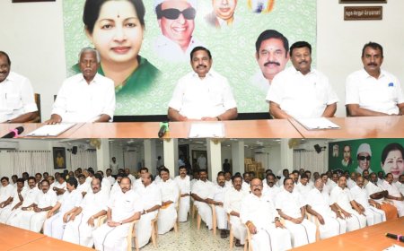 வேட்பாளராக யாரை நிறுத்துவது, பட்டியலை உடனே கொடுங்கல்: மாவட்ட செயலாளர்களுக்கு எடப்பாடி உத்தரவு