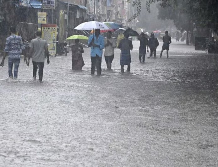 டிச 15-ம் தேதி புதிய காற்றழுத்த தாழ்வுப்பகுதி : மீண்டும் கனமழைக்கு வாய்ப்பு 