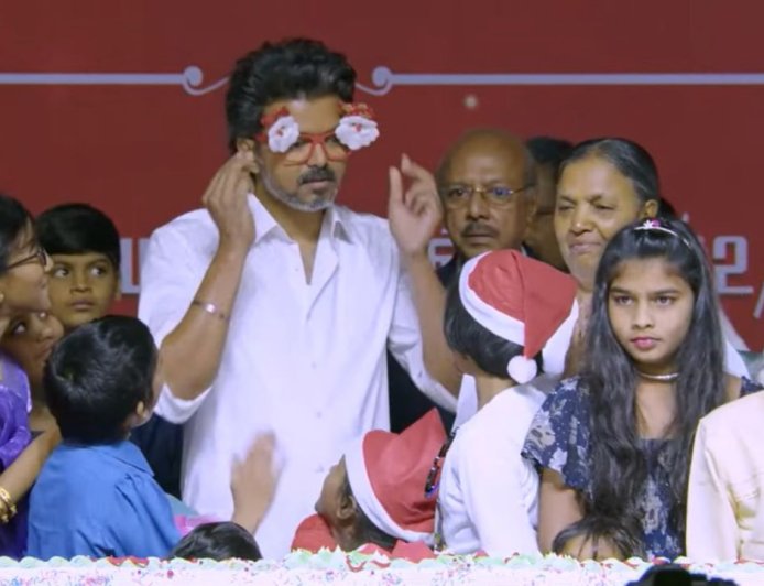 தமிழகம் அமைதி மாநிலம், தவெக மேடையில் விஜயை அலறவிட்ட ஆற்காடு நவாப்