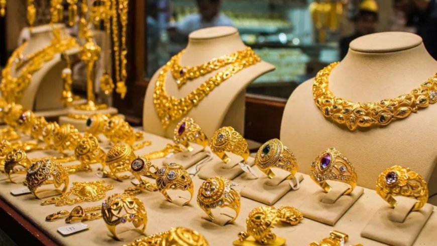 அதிசயம் ஆனால் உண்மை ! தங்கம், வெள்ளி விலை குறைந்தது: நகைப்பிரியர்கள் மகிழ்ச்சி  