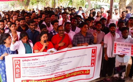 10 அம்ச கோரிக்கையை வலியுறுத்தி வெளிநாட்டில் மருத்துவம் பயின்ற மருத்துவப் பட்டதாரிகள் உண்ணாவிரதம் 