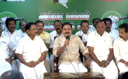 என்டிஏ கூட்டணியில் அமமுக:அந்தர் பல்டி அடித்த தினகரன்:30 நாளில் முடிவை மாற்றிய மர்மம்