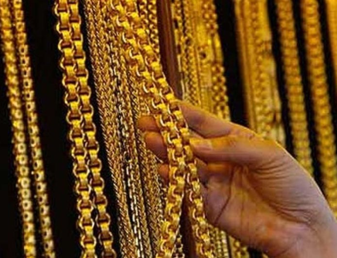 என்ன கொடுமை சார் இது ! மாலையில் ரூ. 640 என ஓரே நாளில் சவரன் ரூ.1280 உயர்வு