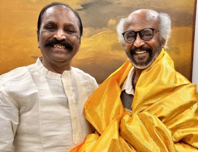 வடநாட்டு அரசியலில் வரபோகும் திருப்பம்:ரஜினி சொன்ன ரகசியம்,வைரமுத்து ட்வீட்