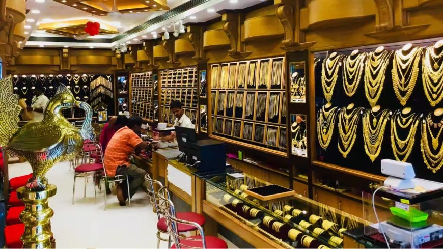 உனக்கு எல்லாம் மனசாட்சியே இல்லையா! தங்கம், வெள்ளி விலை புதிய உச்சம், சவரன் ரூ.9520 உயர்வு