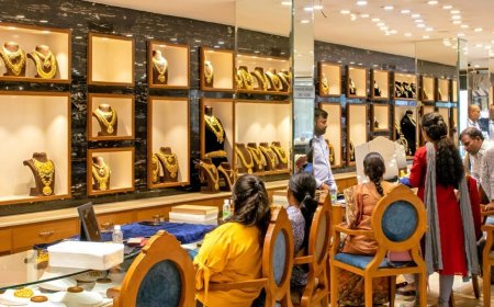 நகைப்பிரியர்களுக்கு ஷாக் நியூஸ்: மீண்டும உயர்ந்த தங்கம் விலை, சவரனுக்கு ரூ.240 உயர்வு