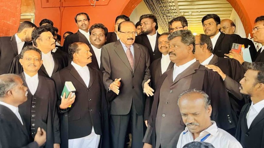 விடுதலைப்புலிகள் மீதான தடை நீக்க கோரிய வைகோ வழக்கு: உயர்நீதிமன்றம் தள்ளுபடி 