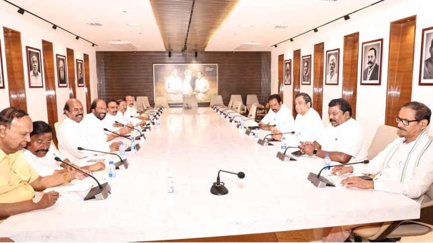 வேகம் எடுக்கும் தேர்தல் பணி : ஒரே நாளில் 9 கட்சிகளுடன் திமுக தொகுதி பங்கீடு பேச்சுவார்த்தை 