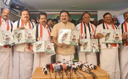 அமமுக 11 தொகுதி வேட்பாளர் அறிவிப்பு :  2 மாஜி அமைச்சர்களுக்கு மீண்டும் வாய்ப்பு 