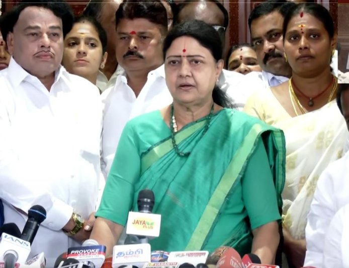 எம்ஜிஆர் பெயரில் புதுக்கட்சி, தொன்னந்தோப்பு சின்னம்,கூட்டணி அமைத்து போட்டி: சசிகலா அடுக்கடுக்கான அப்டேட்