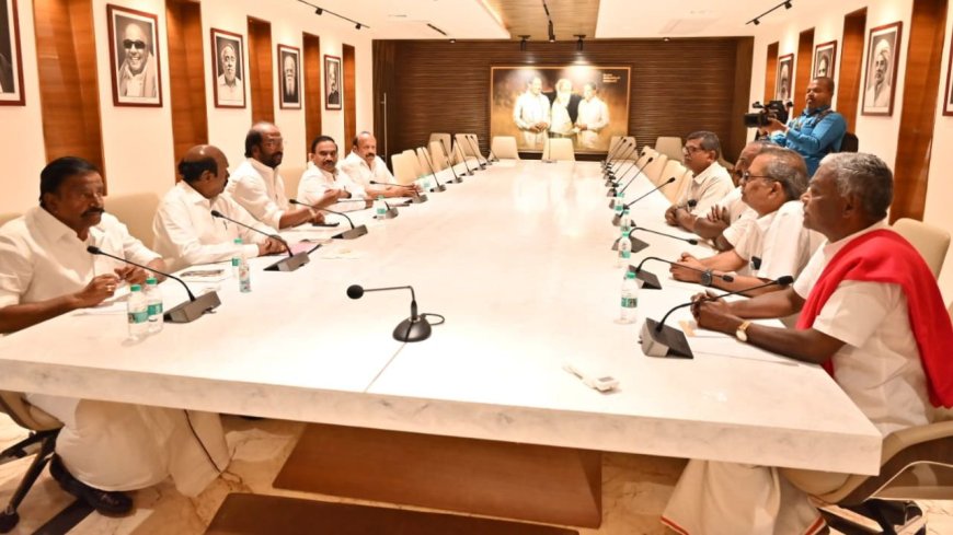 காங்., தேமுதிகவுக்கு மட்டும் தருவீங்க, எங்களுக்கு தர மாட்டீங்கல கூடுதல் தொகுதி கேட்டு அடம்பிடிக்கும்  மா.கம்யூ 