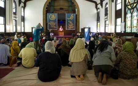 இஸ்லாமிய பெண்கள் மசூதிக்கு தொழுகைக்காக செல்ல தடையில்லை: அகில இந்​திய முஸ்​லிம் தனி​நபர் சட்ட வாரி​யம்