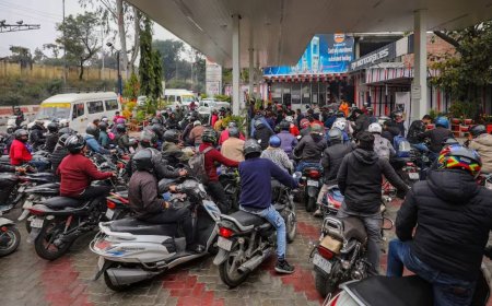 பெட்ரோல் ரூ.10, டீசல் ரூ.12.50 விலை உயர்வு? மத்திய அரசு அதிர்ச்சி தகவல்