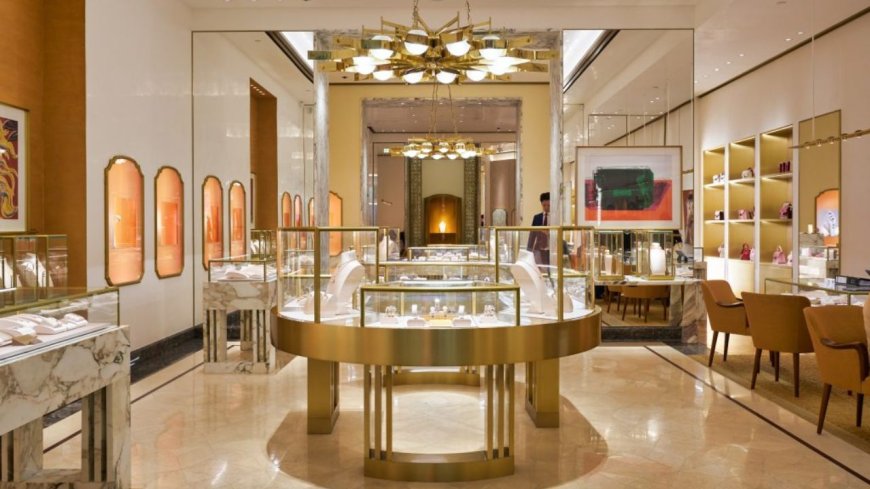 நகைப்பிரியர்களே கொஞ்சம் ரிலாக்ஸா இருங்க ! ஏனா தங்கம், வெள்ளி விலையில் சேஞ்ச் இல்ல