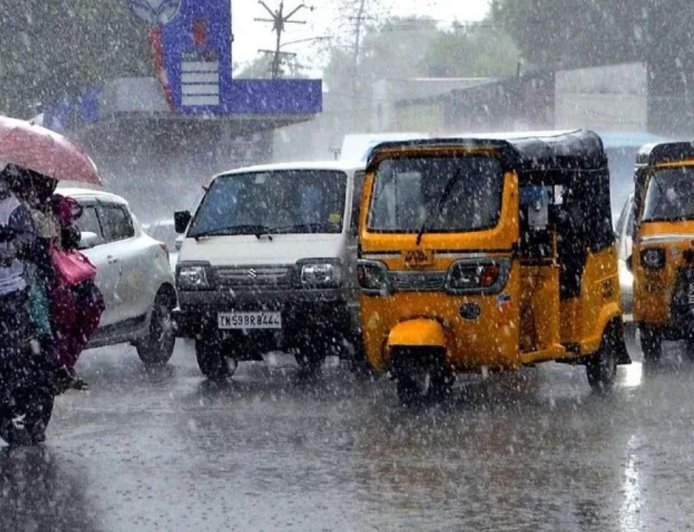 தமிழகத்தில் நாளை 14 மாவட்டங்களில் மிதமான மழை பெய்யும்: வானிலை மையம் தகவல்