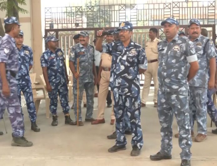 நாளை நீட் மறுதேர்வு: சென்னை தேர்வு மையங்களில் பலத்த பாதுகாப்பு 