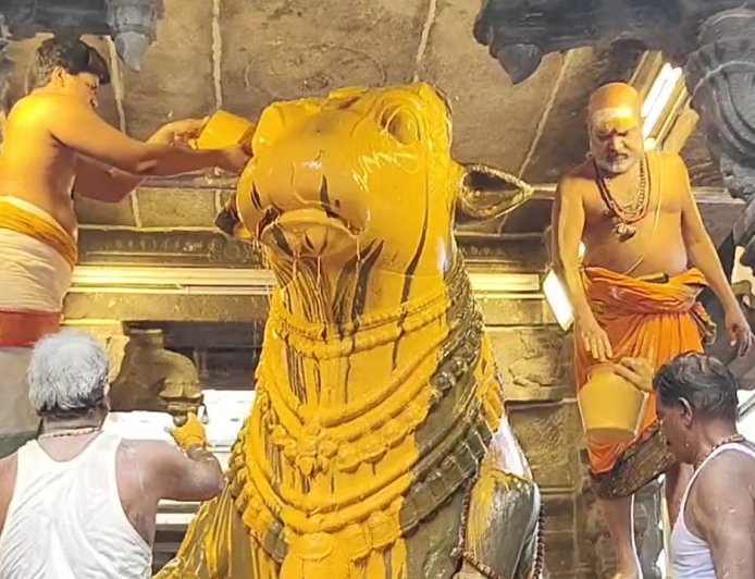 திருவண்ணாமலையில் ஆனி மாத சனி மகா பிரதோஷம் வழிபாடு!