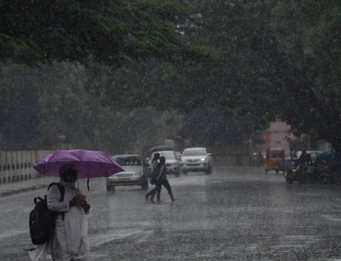 TN Weather: வட தமிழகத்தில் இன்று மிதமான மழைக்கு வாய்ப்பு!