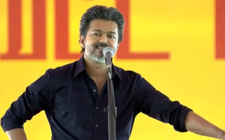 திமுகவை வெளுத்து வாங்கிய முதலமைச்சர் விஜய்... கரூரில் அனல் பறந்த பேச்சு!