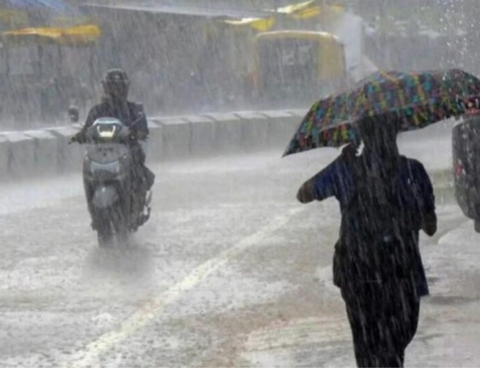 தமிழகத்தில் மழைக்கு வாய்ப்பு...வானிலை ஆய்வு மையம் தகவல்...!