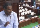 ஏன் எதிர்க்கட்சித் தலைவர்கள் கை தட்டலா? வன்னி அரசு பேச்சால் சலசலப்பு..!