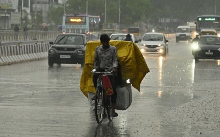 Weather Update: தமிழகத்தில் கொட்டி தீர்க்கப்போகும் கனமழை.. வானிலை மையம் எச்சரிக்கை!