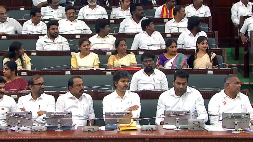 பரபரப்பாக நடக்கும் சட்டப்பேரவை.. குறுக்கே இந்த முதல்வர் வந்தால்... இடத்தை மாற்றிய விஜய்...!